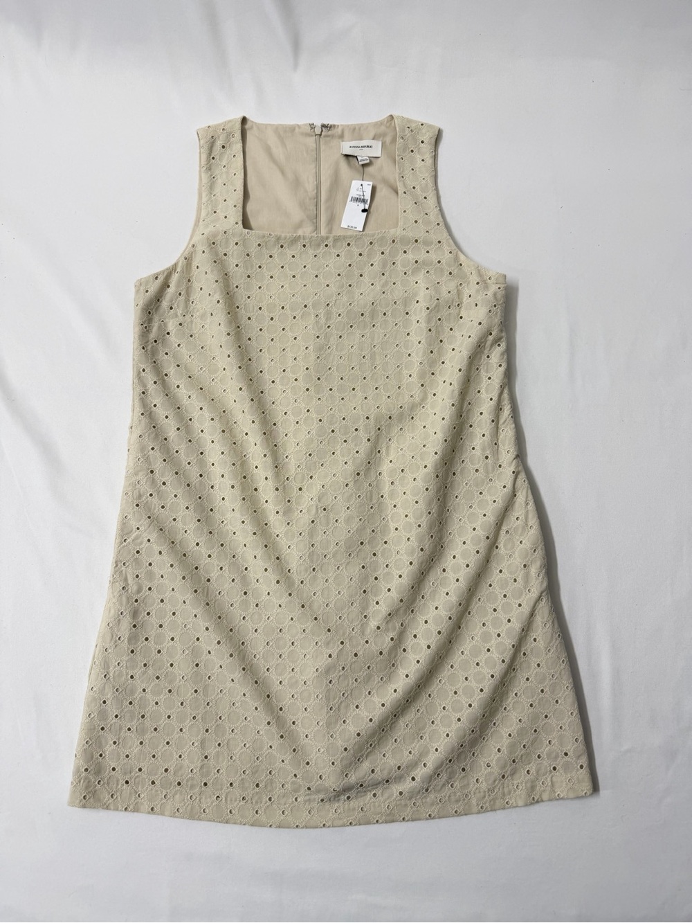 Banana Republic Eyelet Shift Dress NWT Cream Sleeveless Size Small